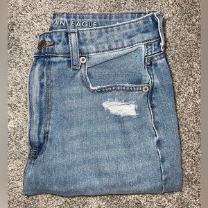 American Eagle Mom Jeans Real Good Jeans size 6 LONG
